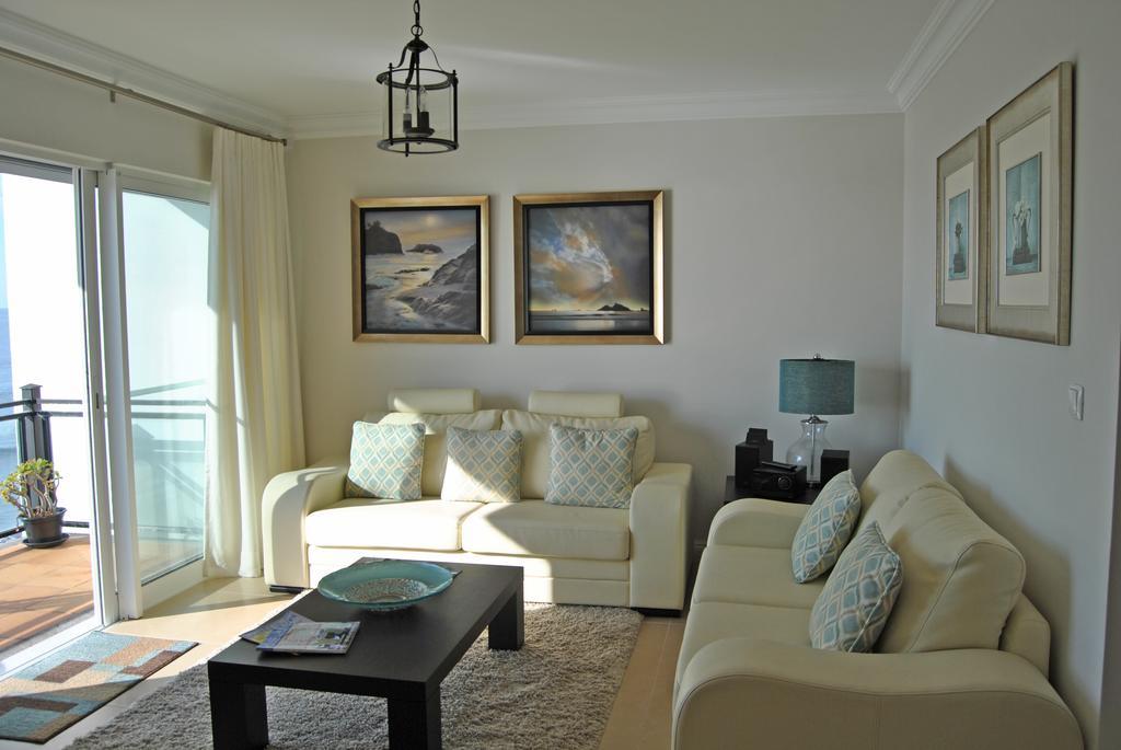 Apartamentos 3 Praias Ponta Delgada Exteriör bild