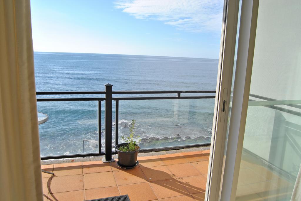 Apartamentos 3 Praias Ponta Delgada Exteriör bild